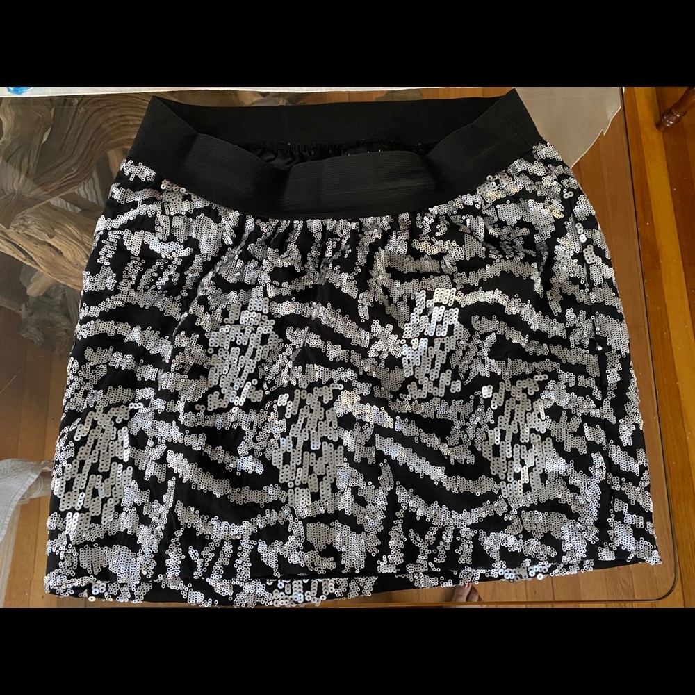 Maternity sequin mini skirt